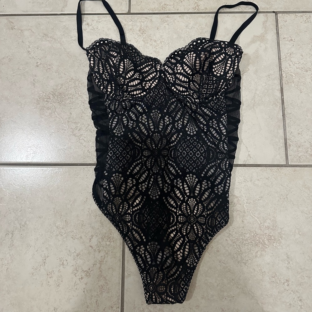 Victoria Secret Black & Cream Body Suit